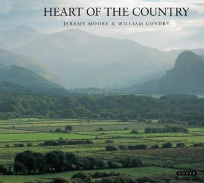 Heart of the Country : A Photographic Diary of Wales